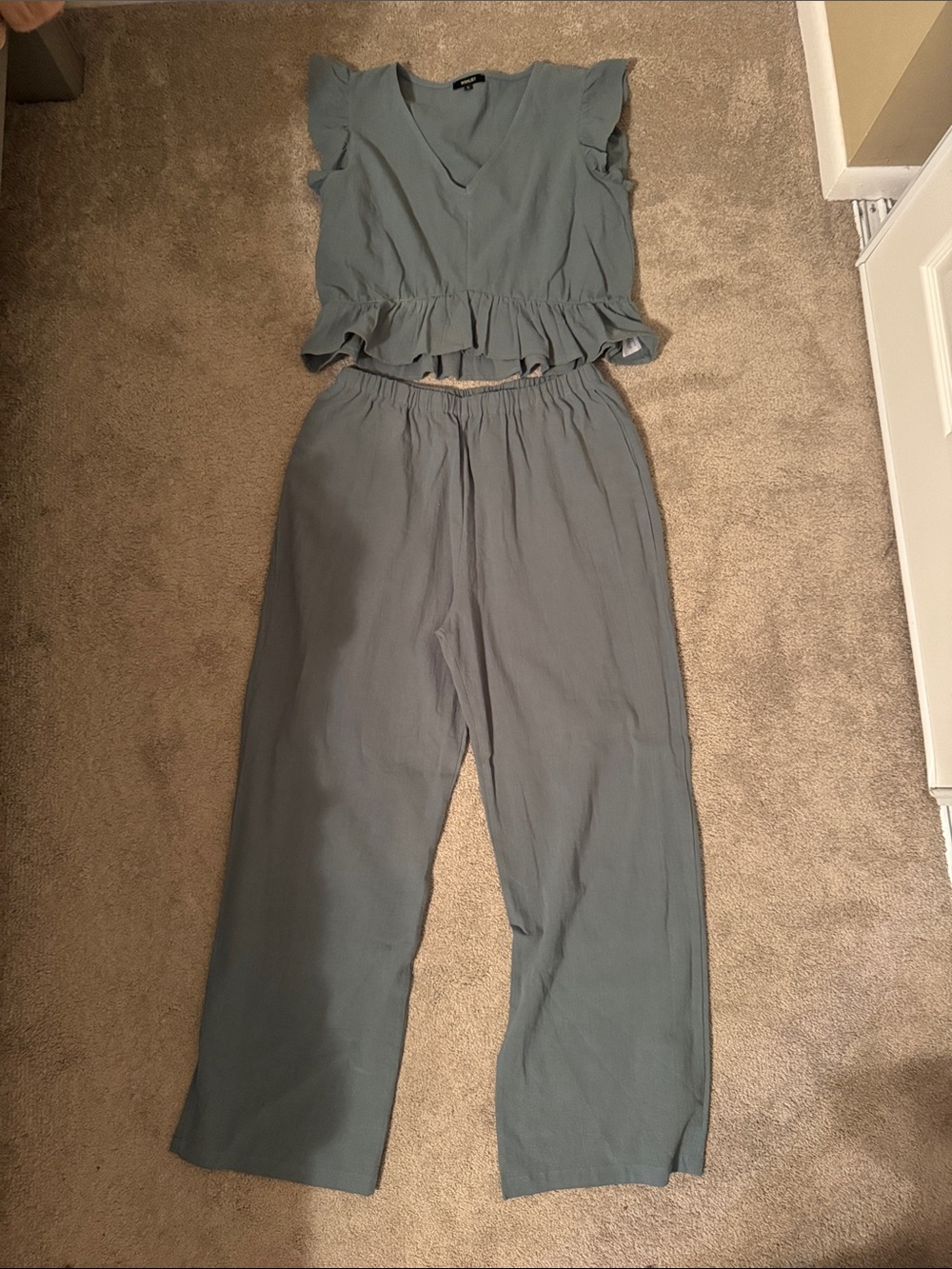 NWOT Women’s Two-Piece Ruffle Top & Wide-Leg Pants Set - Sage Green